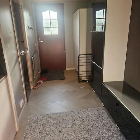 Compact Beautiful With Sauna דירה *